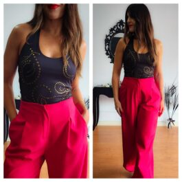 Top tachas cuello